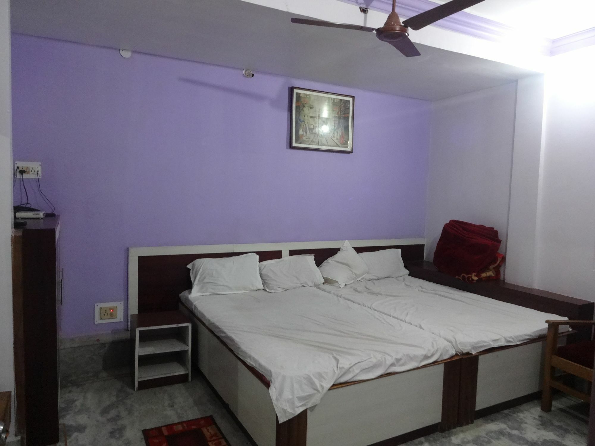 Hotel Tribhuvan 란치 외부 사진